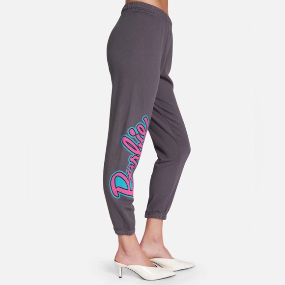 NWOT Lauren Moshi ALANA BARBIE™️ & FRIENDS SWEATPANT - Picture 2 of 4